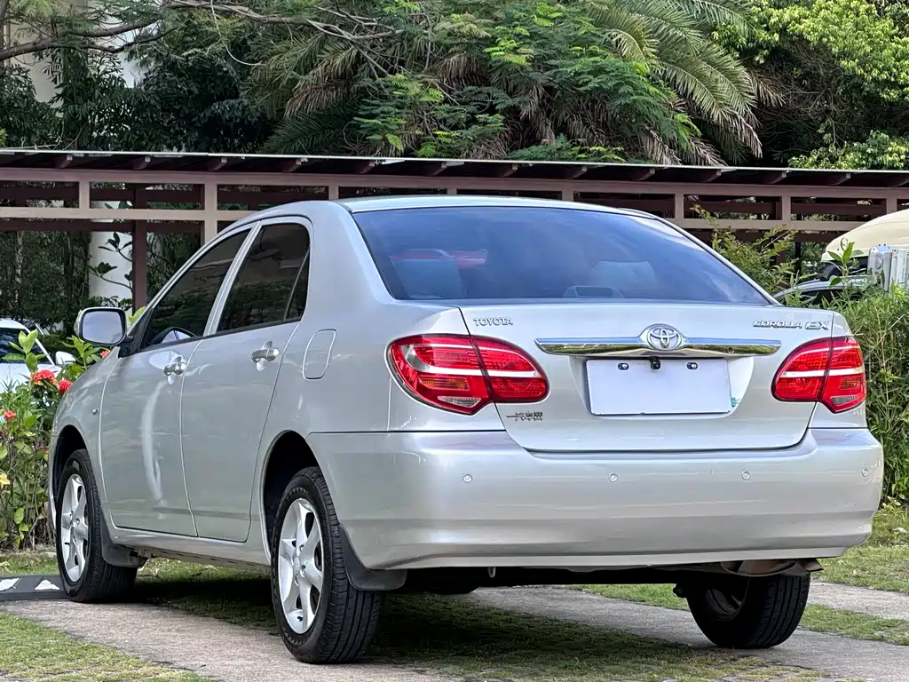 Toyota Corolla 2013 1.6L MT
