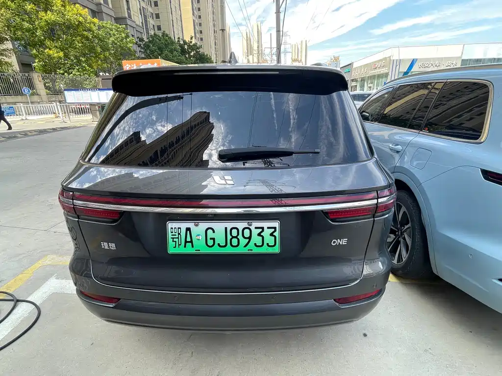 Li Auto Li ONE — миниатюра 10
