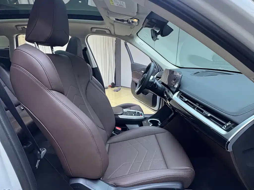 BMW X1 — миниатюра 11