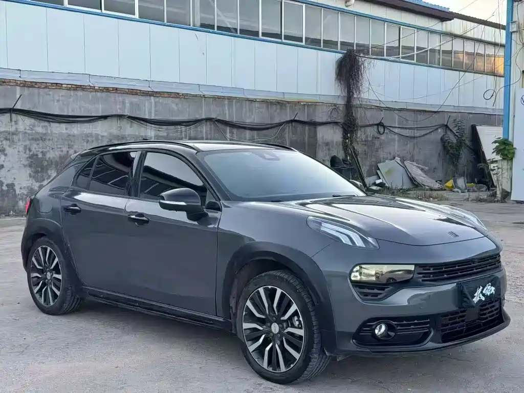 Lynk & Co 02 — миниатюра 8