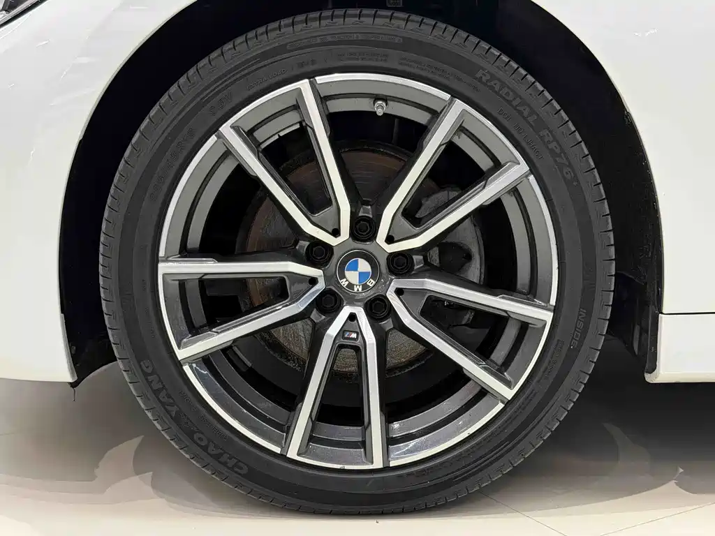 BMW 3 Series — миниатюра 7