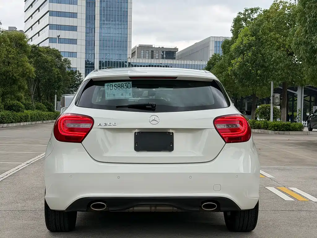 Mercedes-Benz A-Class A 2015 A 200 Fashion
