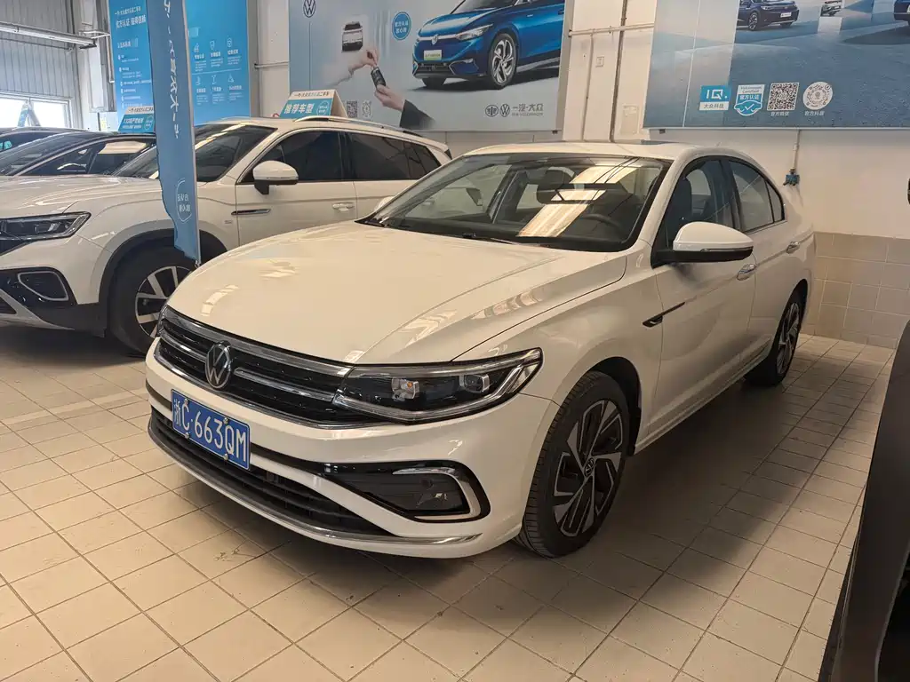 Volkswagen Bora 2024
