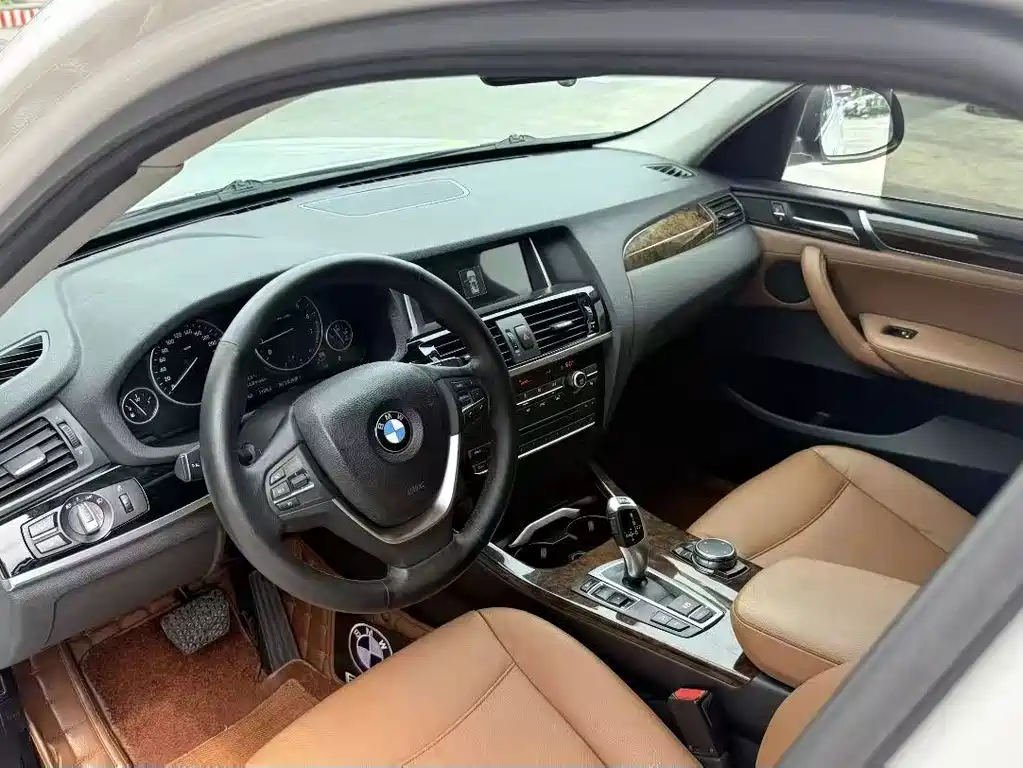 BMW X3 (Import) — миниатюра 7