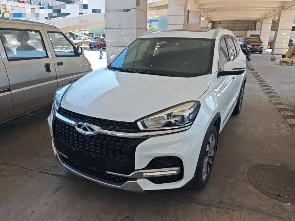 Chery Tiggo 8