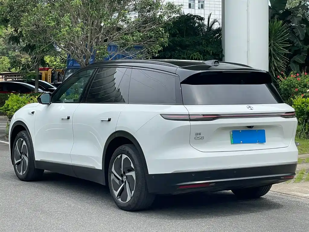 NIO ES8 — миниатюра 20