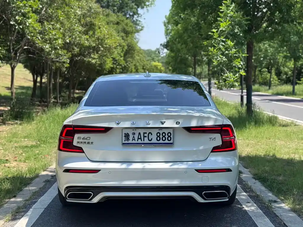 Volvo S60 2021 T4 Sport