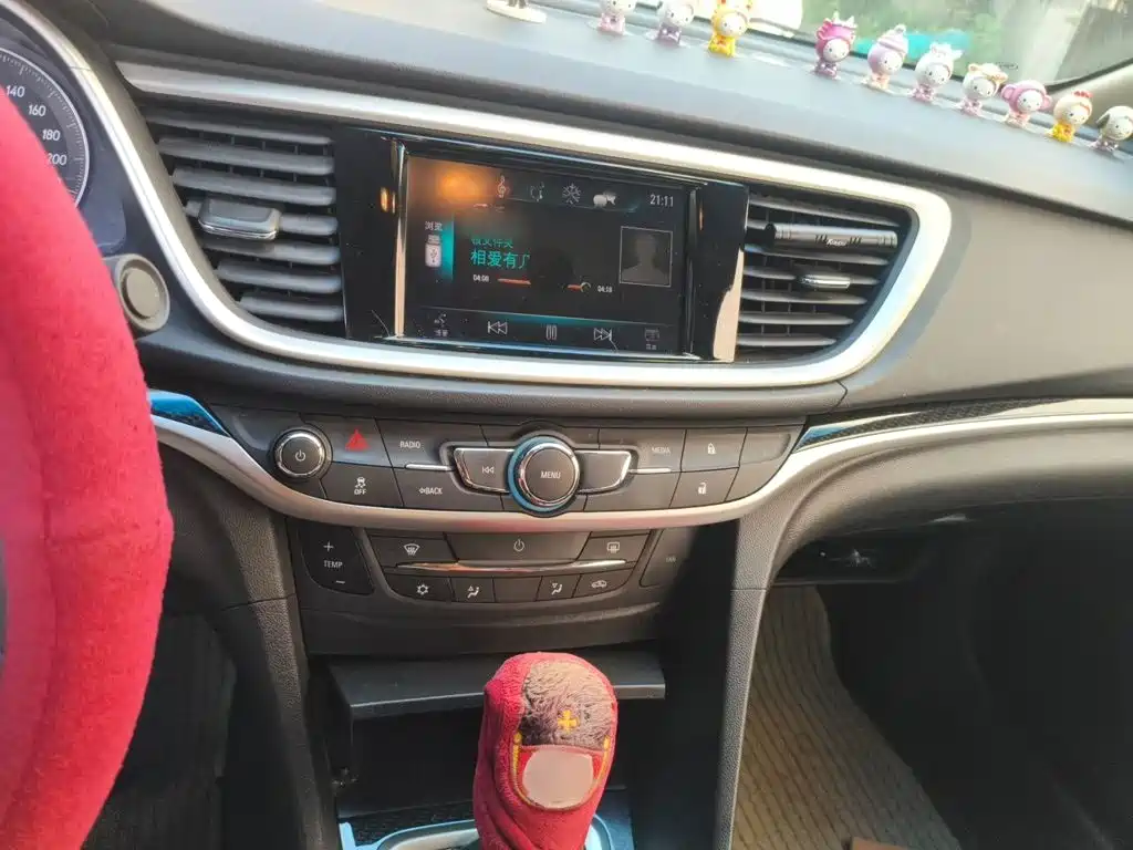 Buick Excelle — миниатюра 6