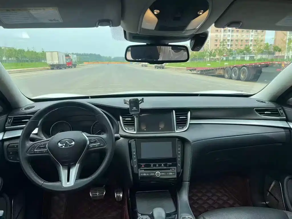 Infiniti QX50 — миниатюра 6