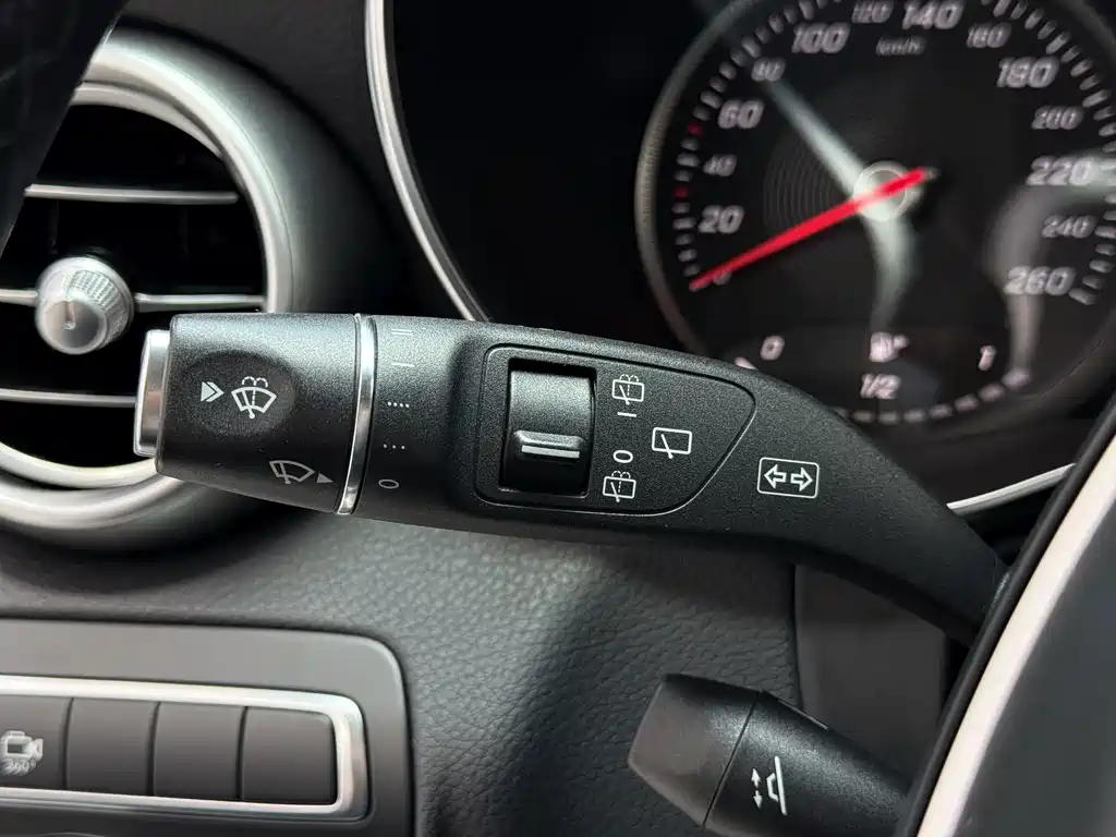 Mercedes-Benz GLC — миниатюра 19