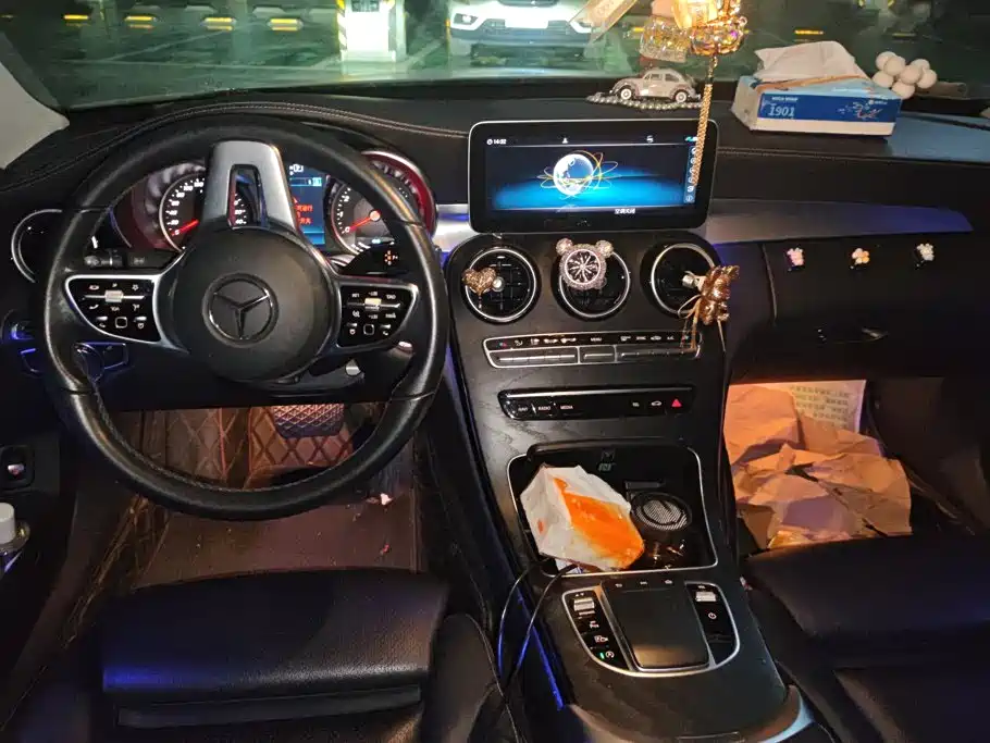 Mercedes-Benz C-Class — миниатюра 12