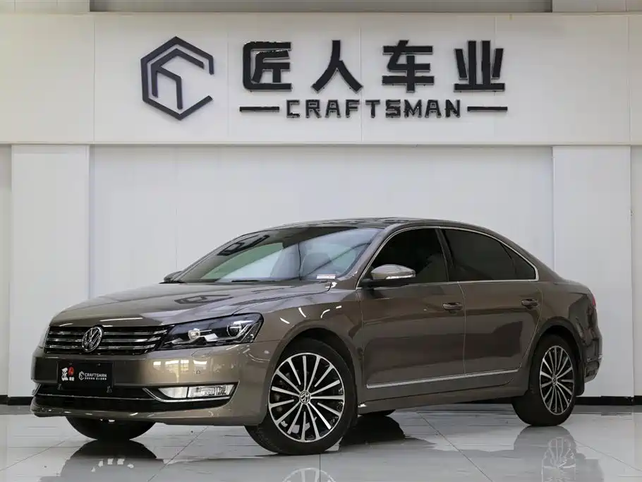 Volkswagen Passat 2011