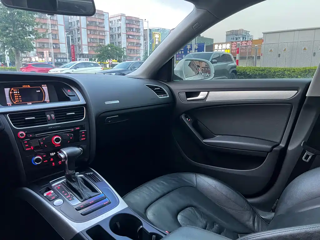 Audi A5 (Import) — миниатюра 23