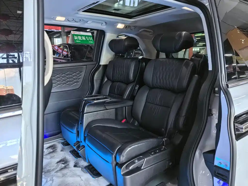Honda Elysion — миниатюра 9