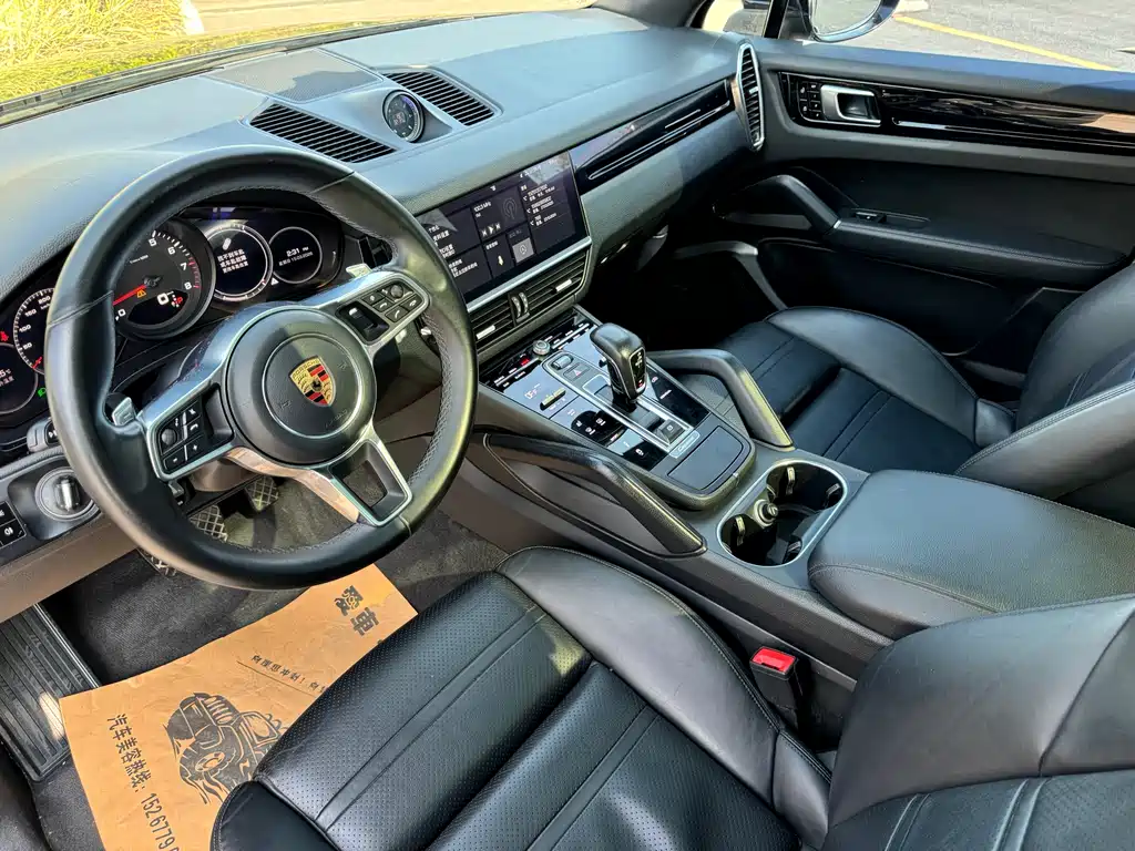 Porsche Cayenne 2019 Cayenne 3.0T
