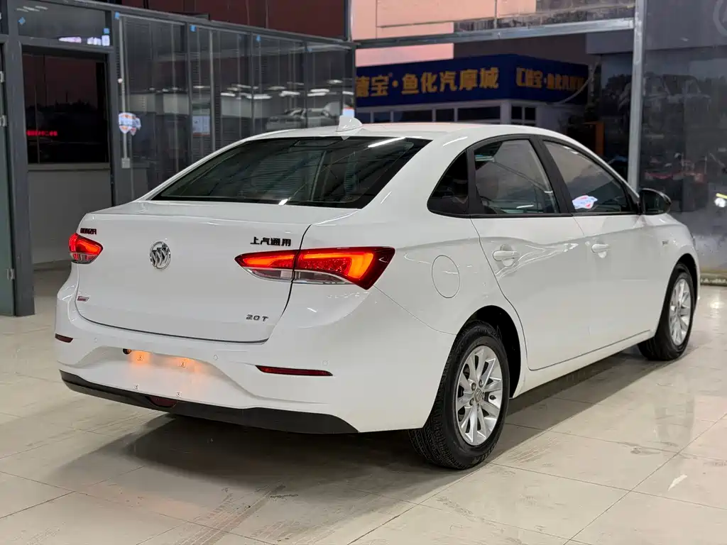 Buick Excelle — миниатюра 16