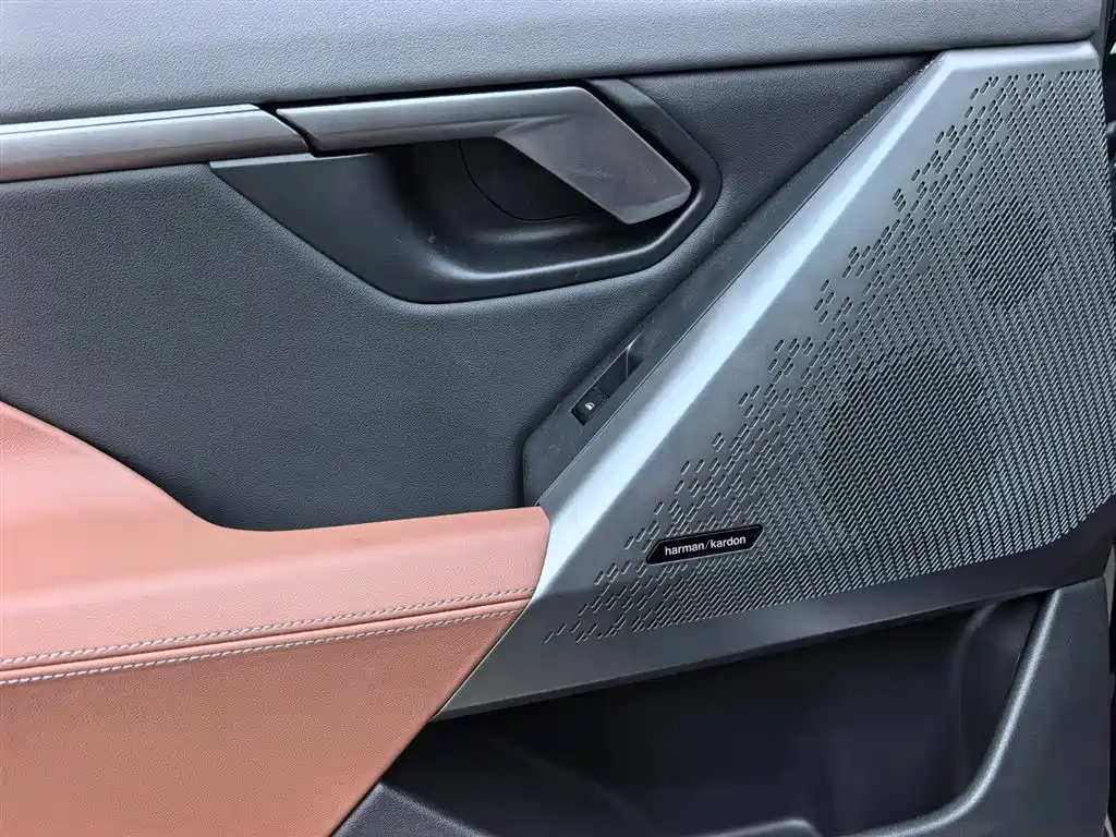BMW i5 — миниатюра 15