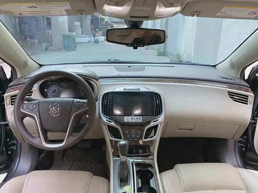 Buick LaCrosse — миниатюра 7