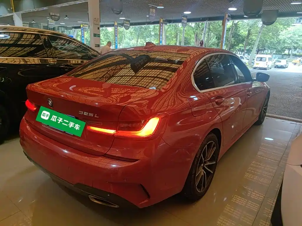 BMW 3 Series — миниатюра 7