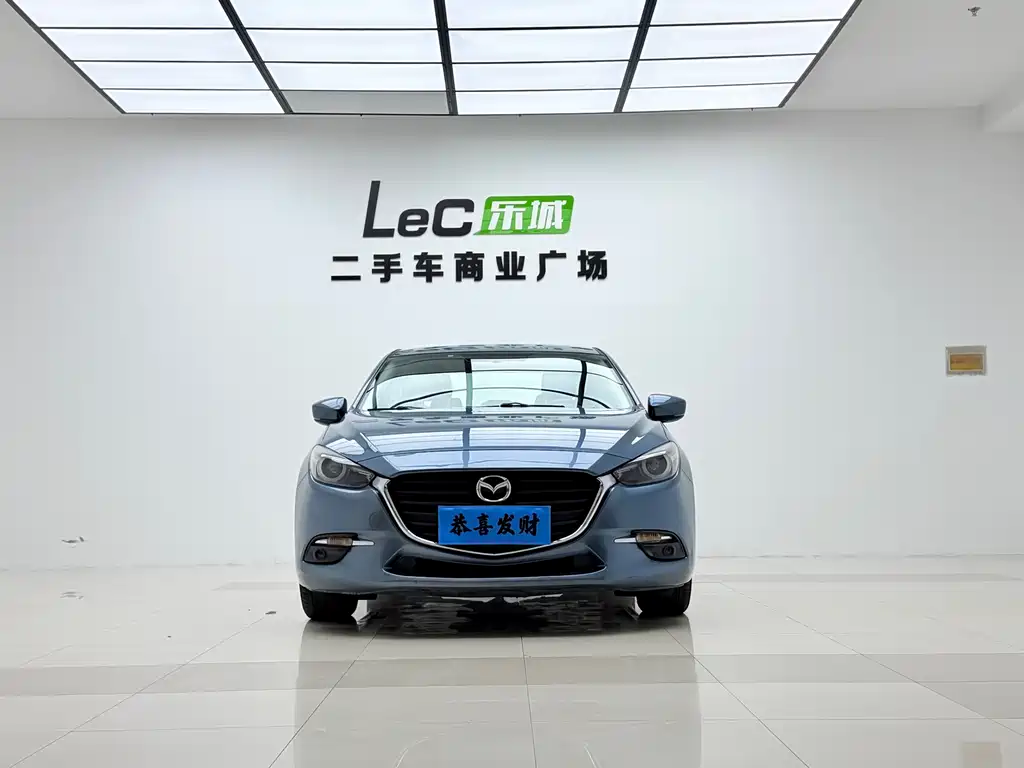 Mazda 3 Axela — миниатюра 2