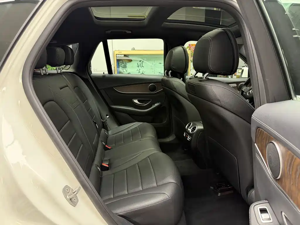 Mercedes-Benz GLC — миниатюра 17