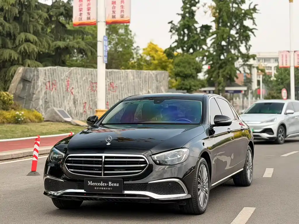 Mercedes-Benz E-Class 2021