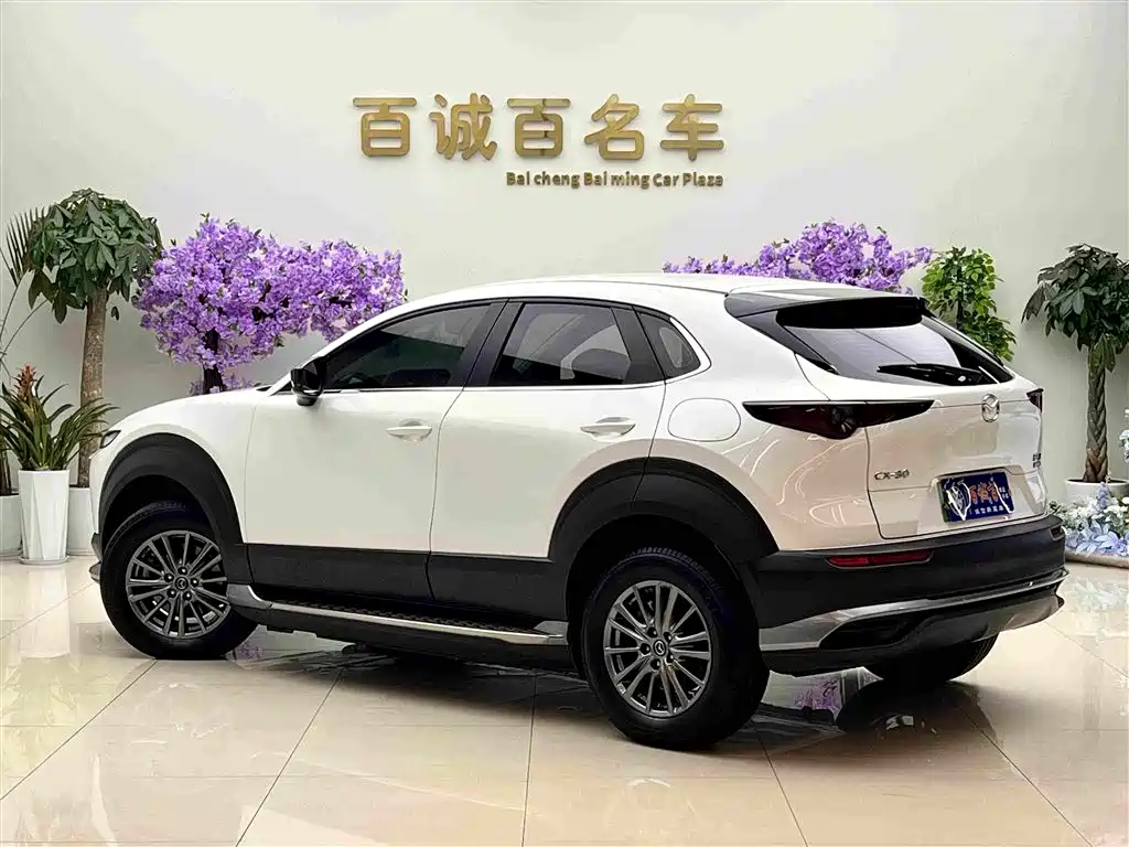 Mazda CX-30 EV — миниатюра 7