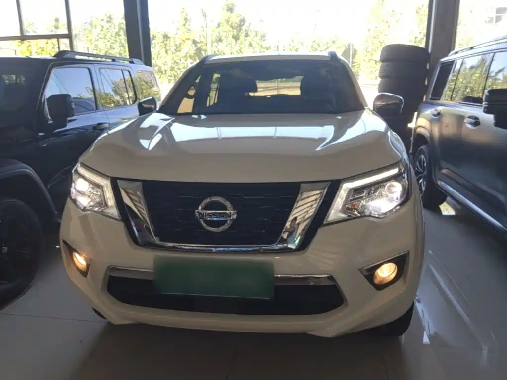 Nissan Terra — миниатюра 3
