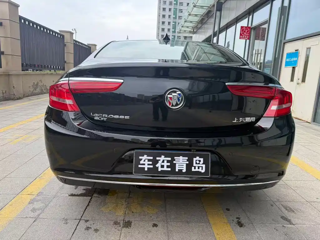 Buick LaCrosse — миниатюра 12