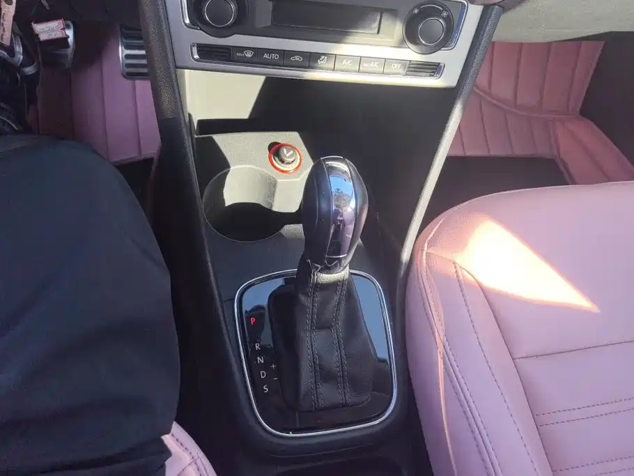 Volkswagen Polo — миниатюра 16