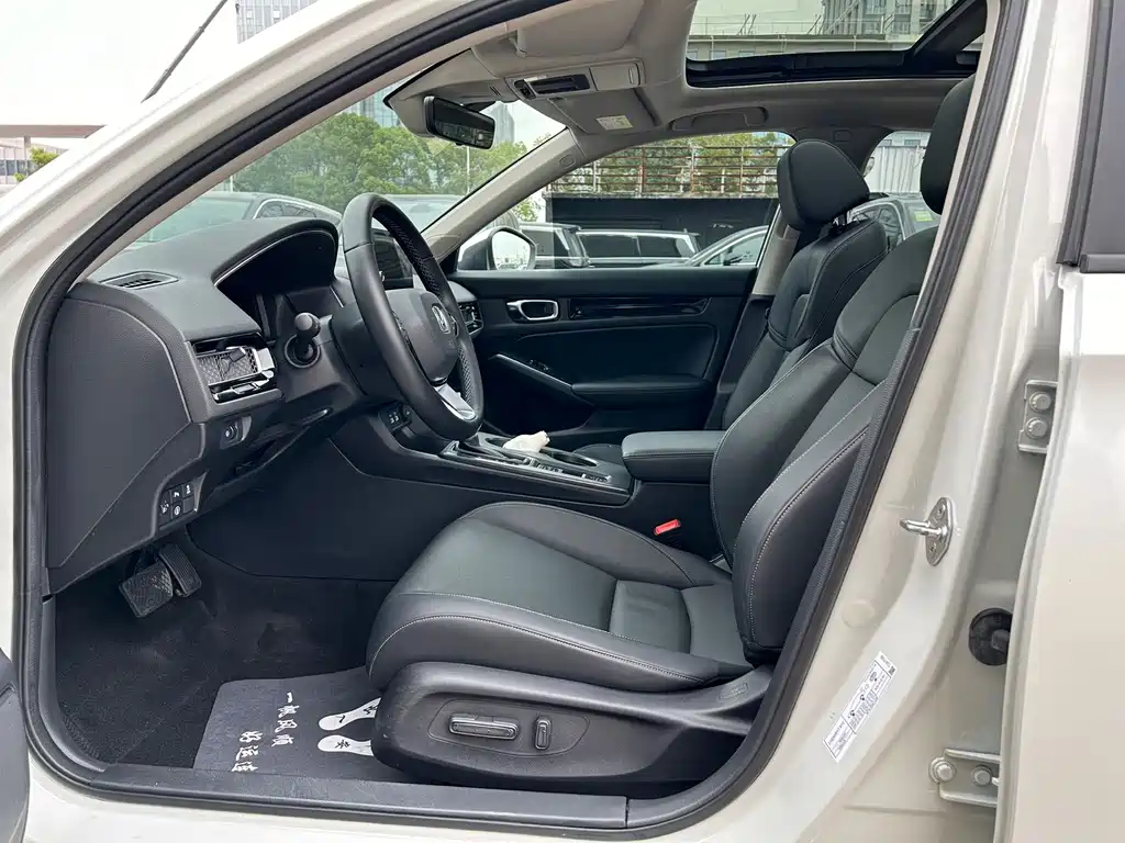 Honda Civic — миниатюра 8