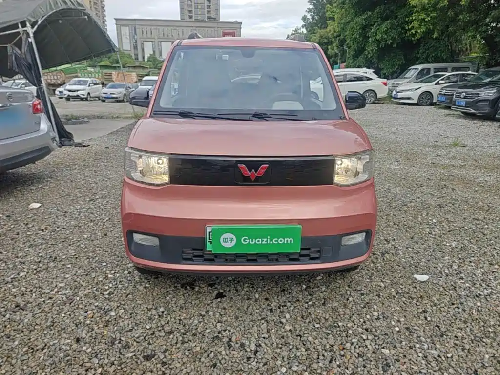 Wuling MINIEV — миниатюра 3