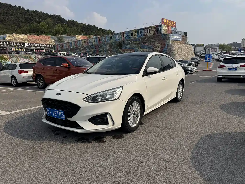 Ford Focus 2019
