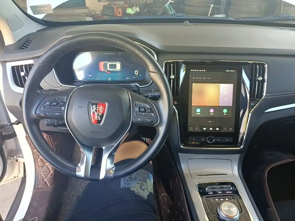 Roewe RX5 New Energy — миниатюра 10