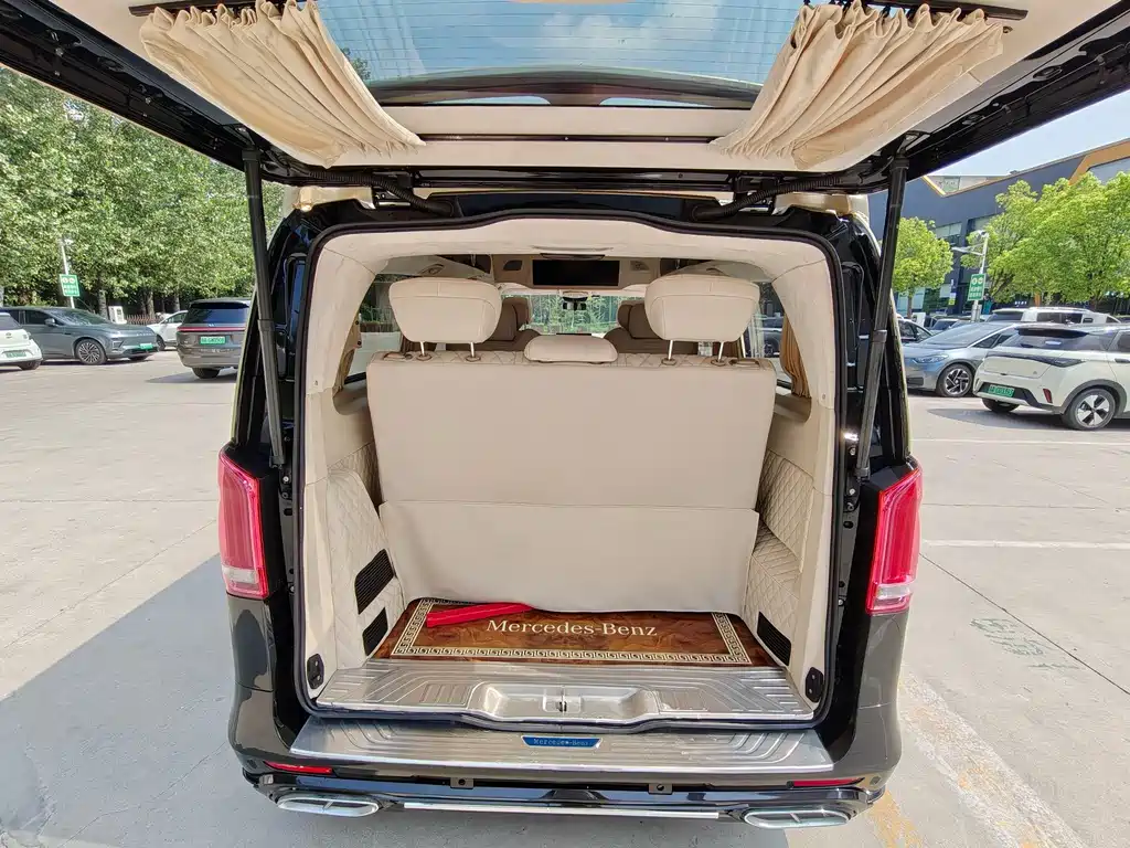 Mercedes-Benz Vito — миниатюра 14