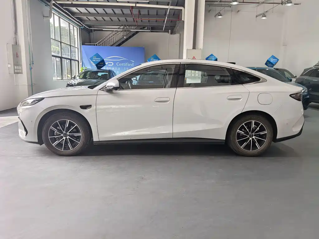 BYD Seal 06 — миниатюра 2