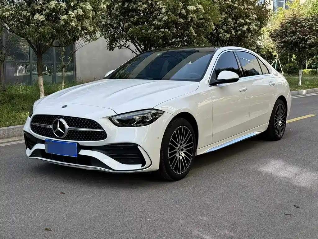 Mercedes-Benz C-Class 2022