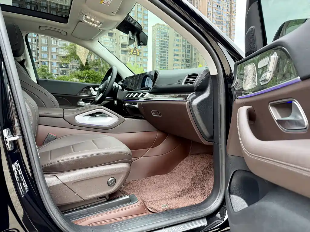 Mercedes-Benz GLE Coupe — миниатюра 15