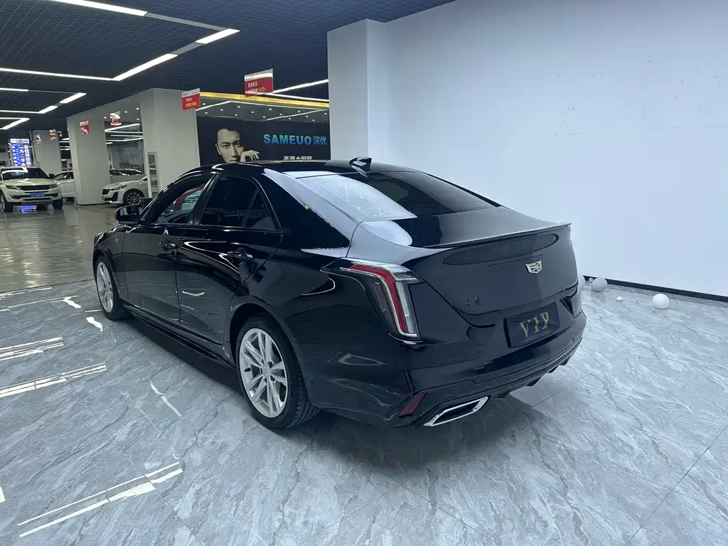 CADILLAC CT4