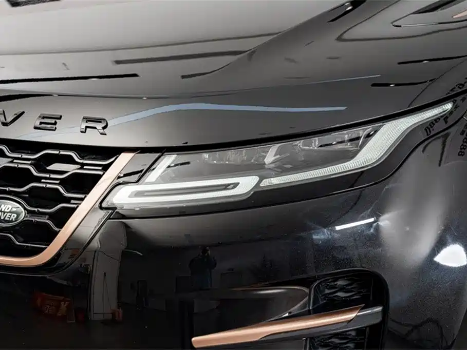 Land Rover Range Rover Evoque 2023 L 249PS