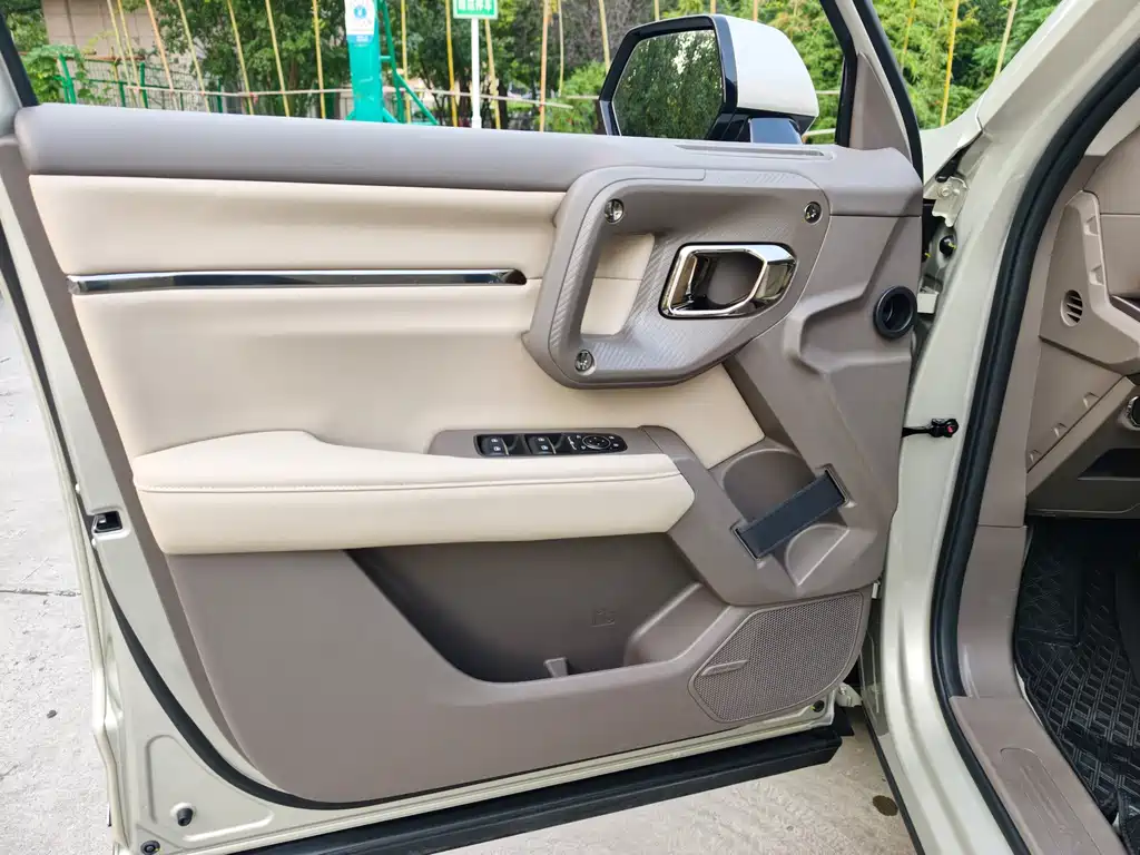 Haval Big Dog PLUS New Energy — миниатюра 13