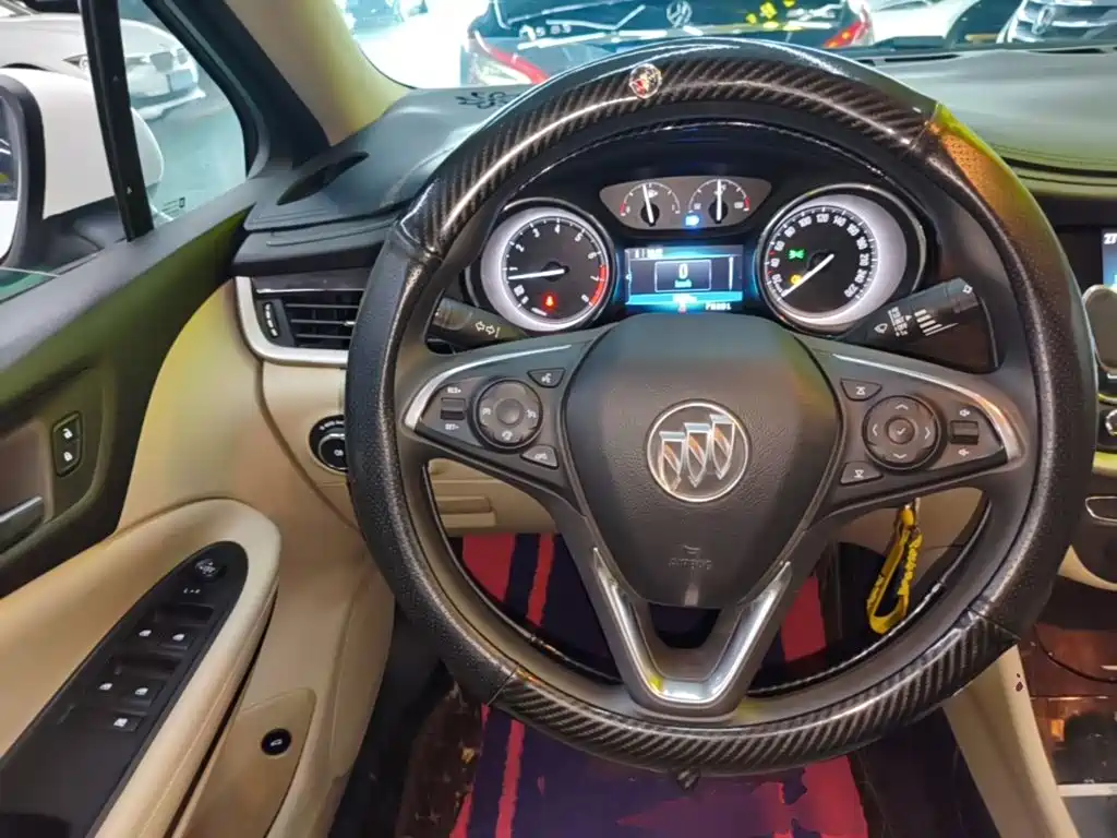 Buick Verano — миниатюра 11