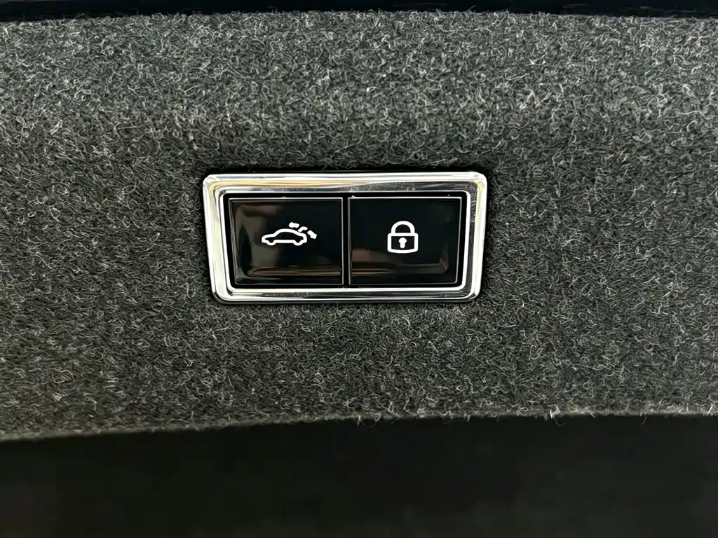 Volkswagen Phideon — миниатюра 17