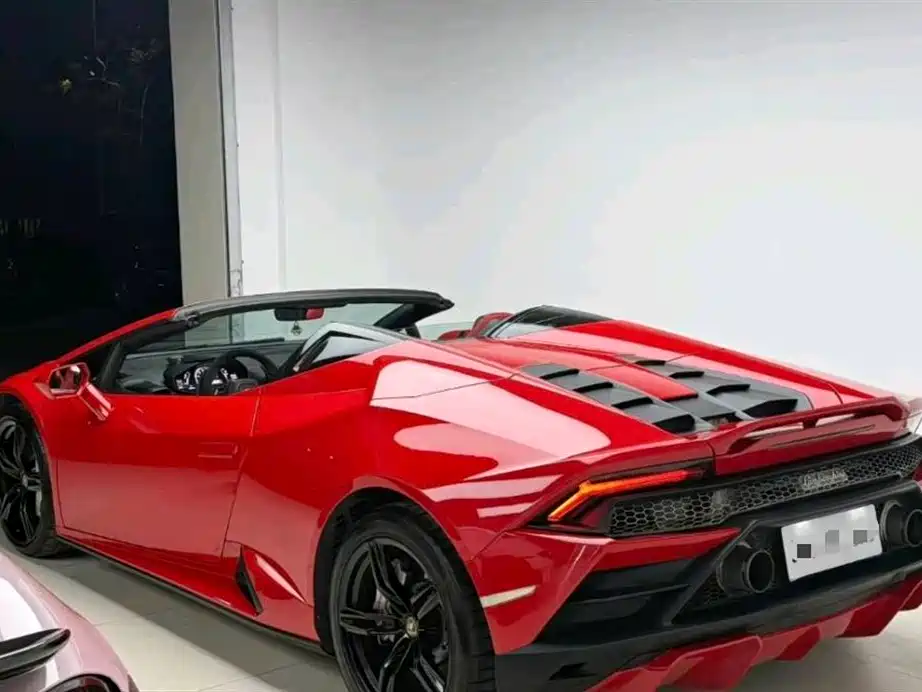 Lamborghini Huracán - фото 8