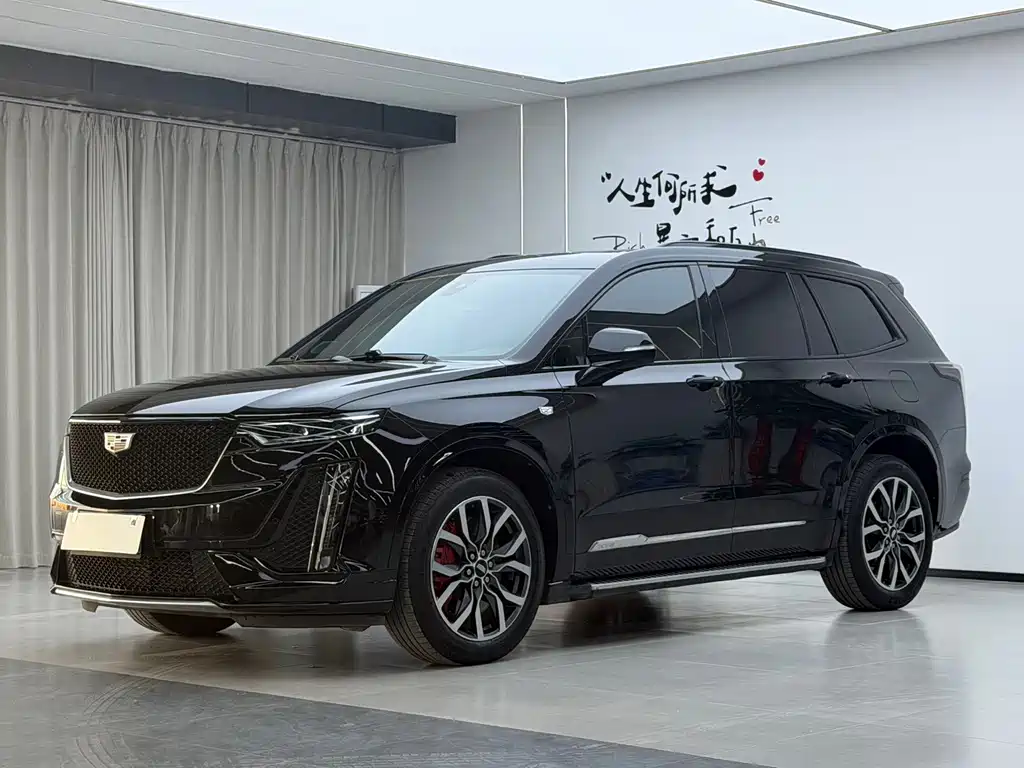Cadillac XT6