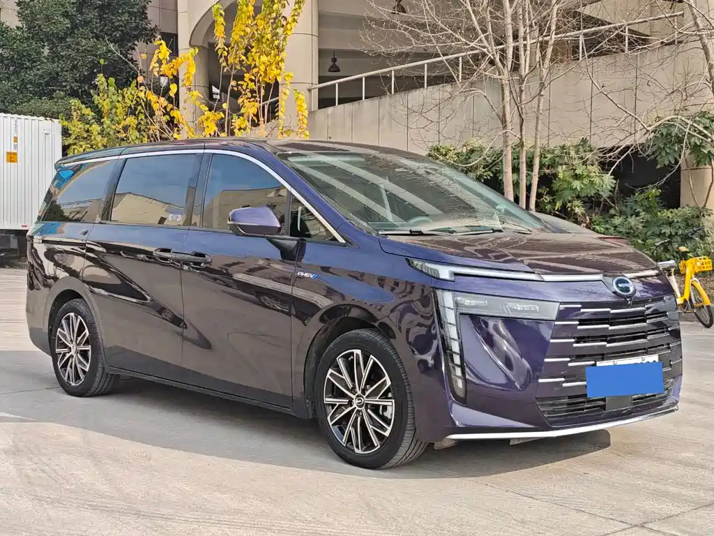 GAC TRUMPCHI E8 NEW ENERGY