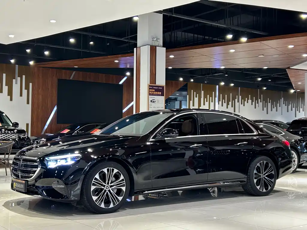 Mercedes-Benz E-Class 2025