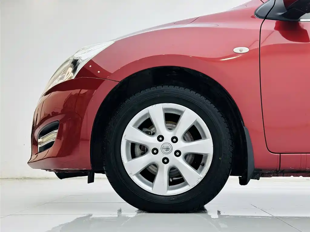 Nissan Tiida 2013 1.6L CVT