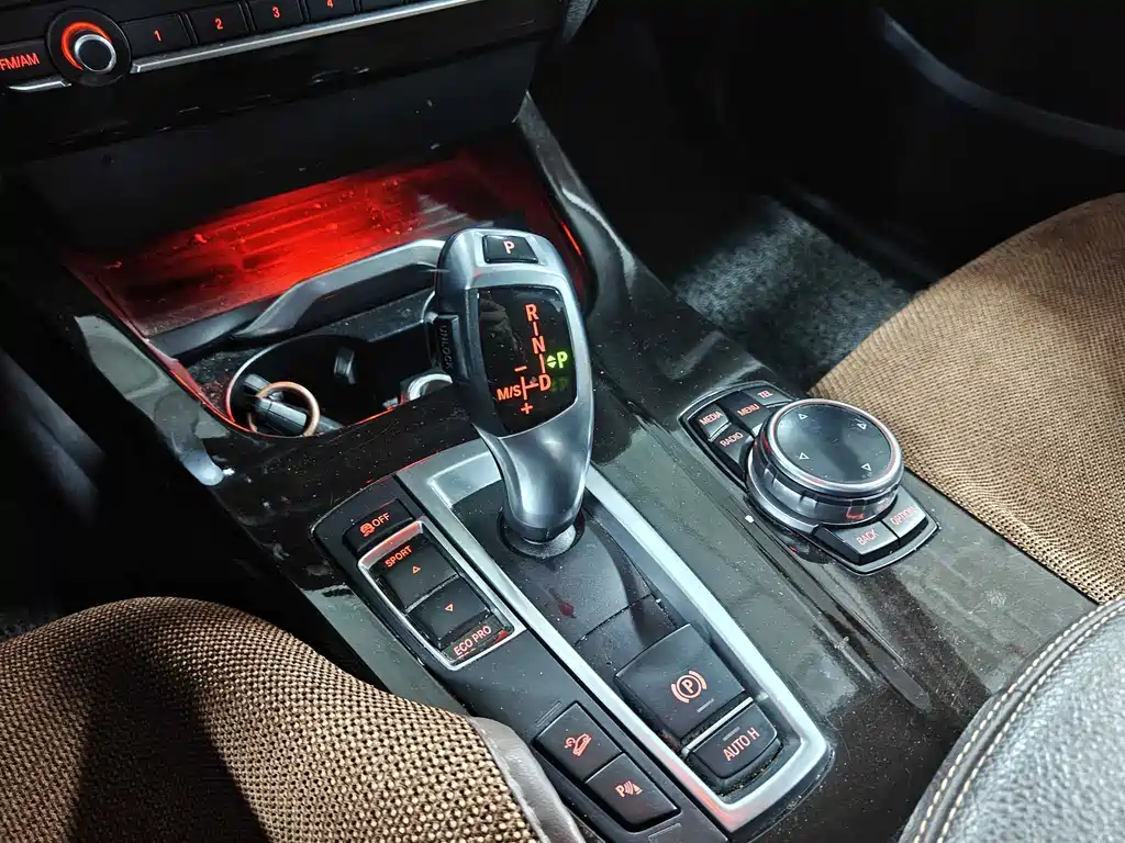 BMW X3 (Import) — миниатюра 10