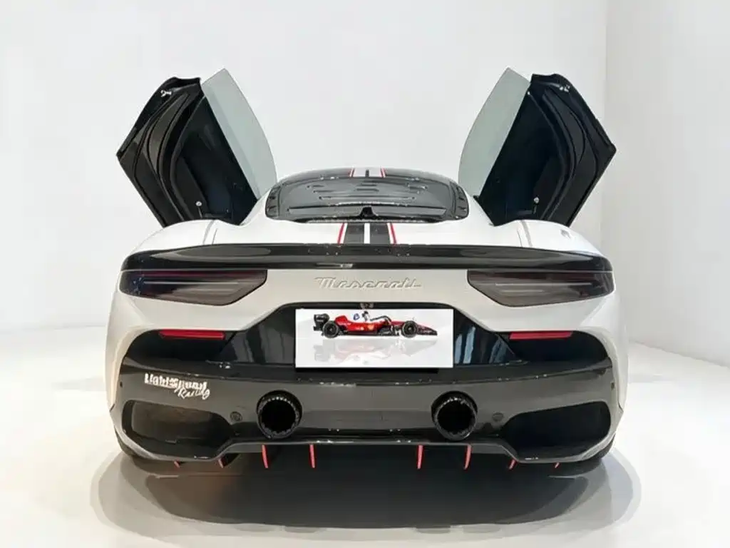 Maserati MC20 — миниатюра 2